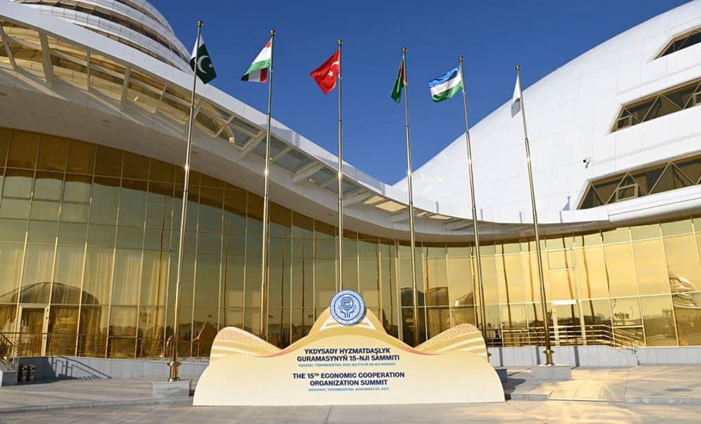 kakie-zayavleniya-sdelali-prezidenty-v-ashhabade-sammit-oes