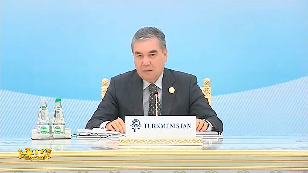 president-turkmenistan-expects-more-active-role-business-structures-eco-countries