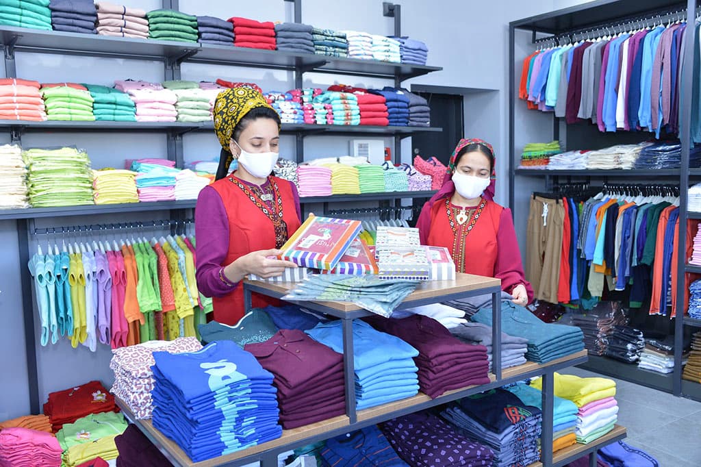 v-turkmenistane-prinyali-antikrizisnuyu-programmu-na-2022-god