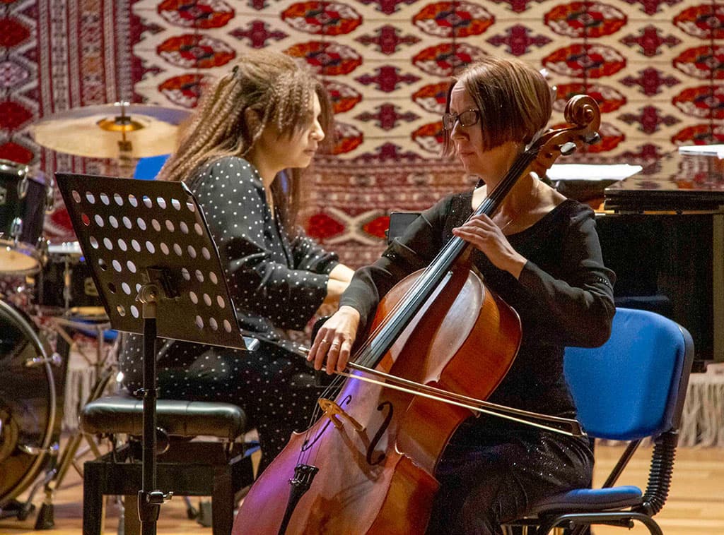 turkmenskij-kompozitor-vera-abaeva-filosofiya-vostoka-v-evropejskoj-interpretacii