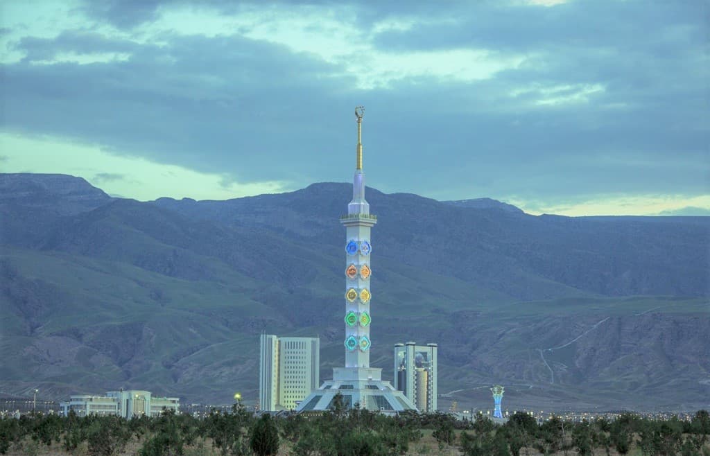 na-vneocherednom-zasedanii-narodnogo-soveta-rassmotryat-novuyu-programmu-razvitiya-turkmenistana