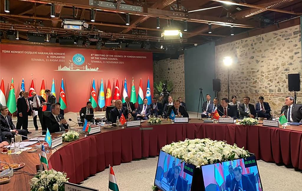 vysokopostavlennye-diplomaty-organizacii-tyurkskih-gosudarstv-obsudyat-situaciyu-v-kazahstane