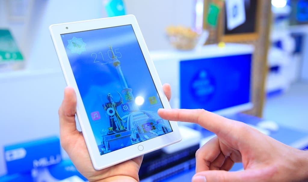 turkmenskaya-firma-proizvela-25-tysyachi-planshetov