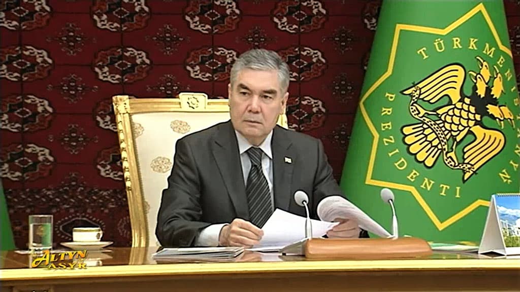 berdymuhamedov-provel-soveshchanie-s-rukovodstvom-finansovo-bankovskoj-sfery-turkmenistana