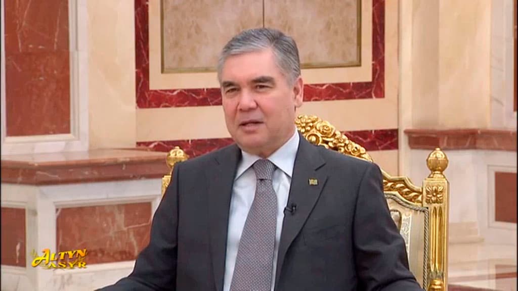 prezident-gurbanguly-berdymuhamedov-dal-intervyu-predstavitelyam-vedushchih-izdanij-i-telekanalov-knr