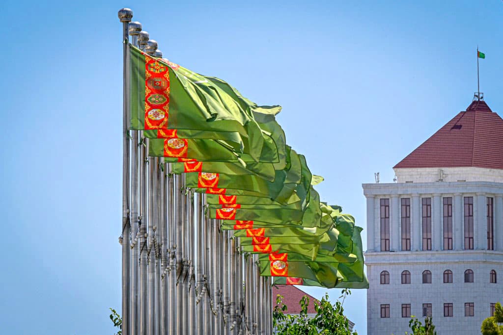 glava-turkmenistana-v-chisle-pervyh-progolosoval-na-prezidentskih-vyborah