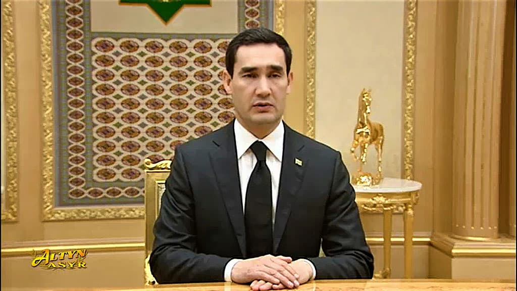 prezident-turkmenistana-prinyal-specpredstavitelya-es-po-centralnoj-azii
