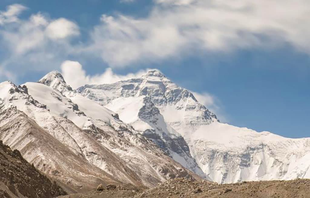 v-kitae-ustanovili-samuyu-vysokuyu-v-mire-avtomaticheskuyu-meteostanciyu