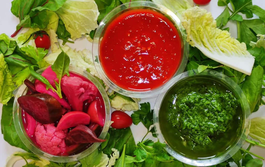 svezhij-salatnyj-miks-s-gryadki-predlagaet-ashhabadcam-turkmenskij-povar