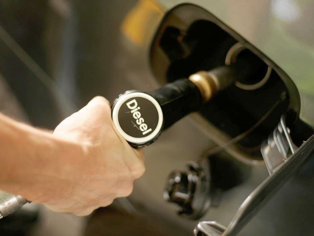 torgi-na-gtsbt-cena-na-dizelnoe-toplivo-snizilas