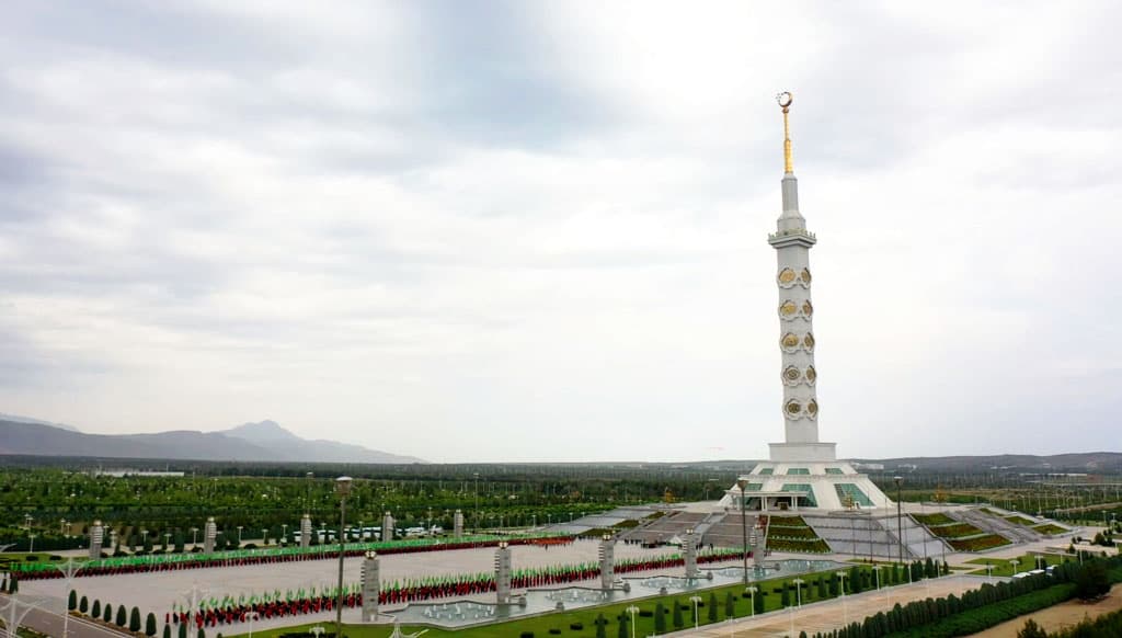 biznes-obzor-6-tenderov-cifrovizaciya-goszakupok-i-popravki-v-nalogovyj-kodeks