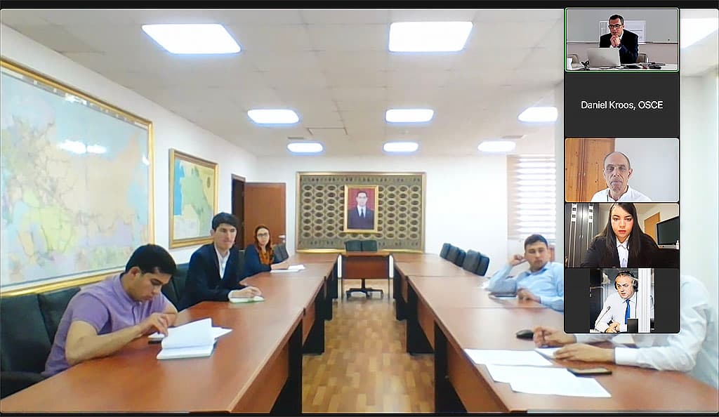 sertifikaciya-ecoports-tema-vstrechi-predstavitelej-porta-turkmenbashi-i-obse