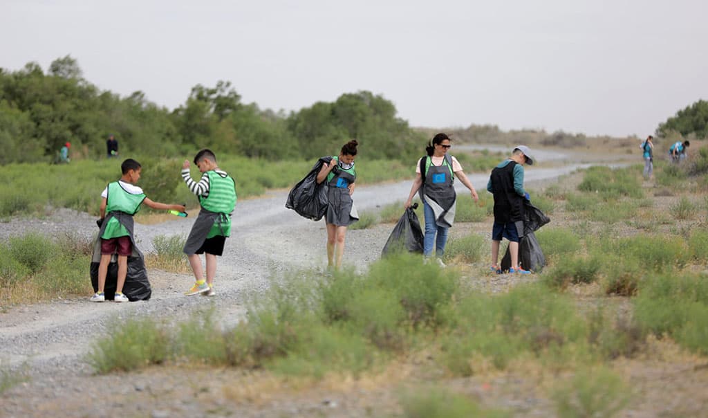 turkmenskaya-molodezh-prinyala-uchastie-v-ekologichesko-sportivnom-meropriyatii-es