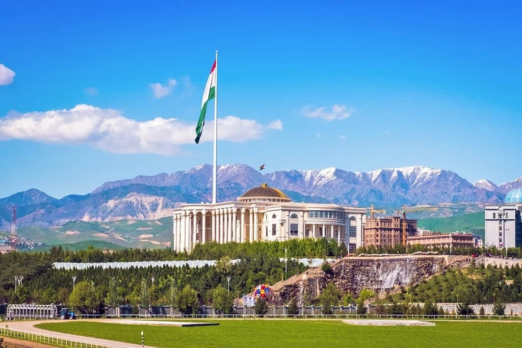 dushanbe-prinimaet-dialog-po-afganistanu-rukovoditelej-nacbezopasnosti-stran-regiona
