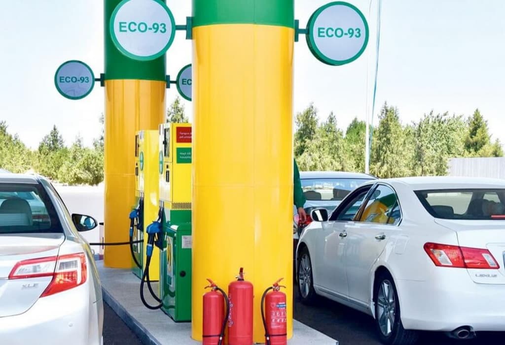 torgi-na-gtsbt-zaklyucheny-sdelki-na-postavku-30-tys-tonn-avtobenzina-marki-eco-93
