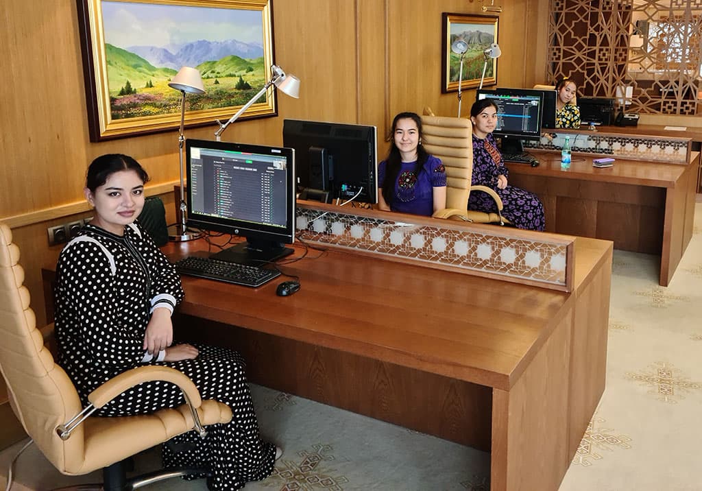 turkmenskie-shahmatistki-poboryutsya-v-konce-iyunya-za-korolevskuyu-koronu