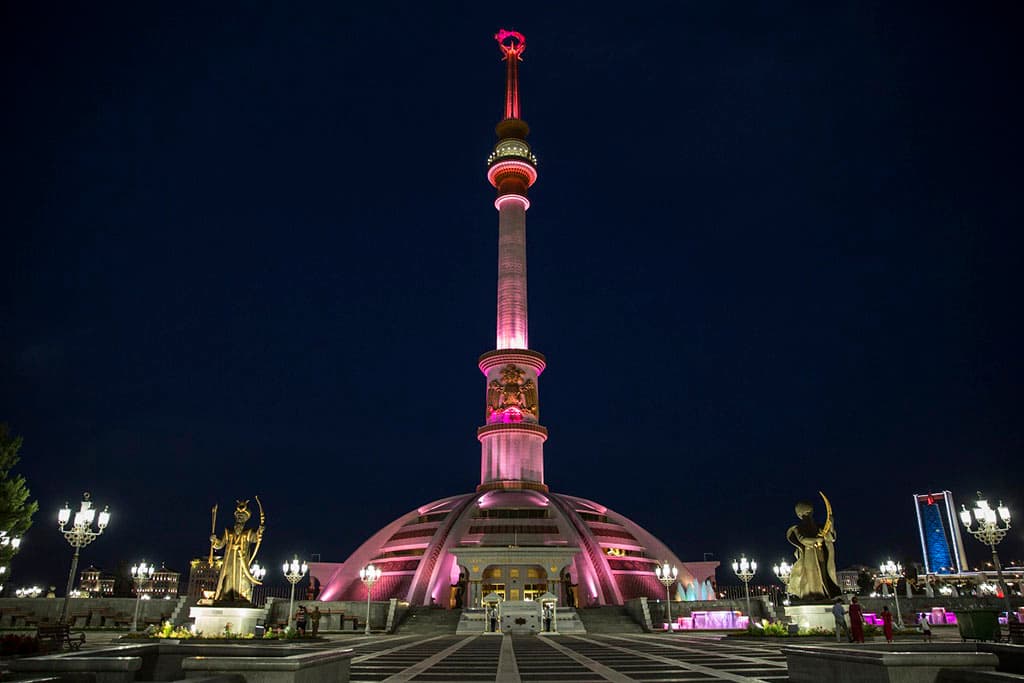 gumanitarnoe-izmerenie-vneshnej-politiki-turkmenistana-vzglyad-na-diplomatiyu-kak-dialog