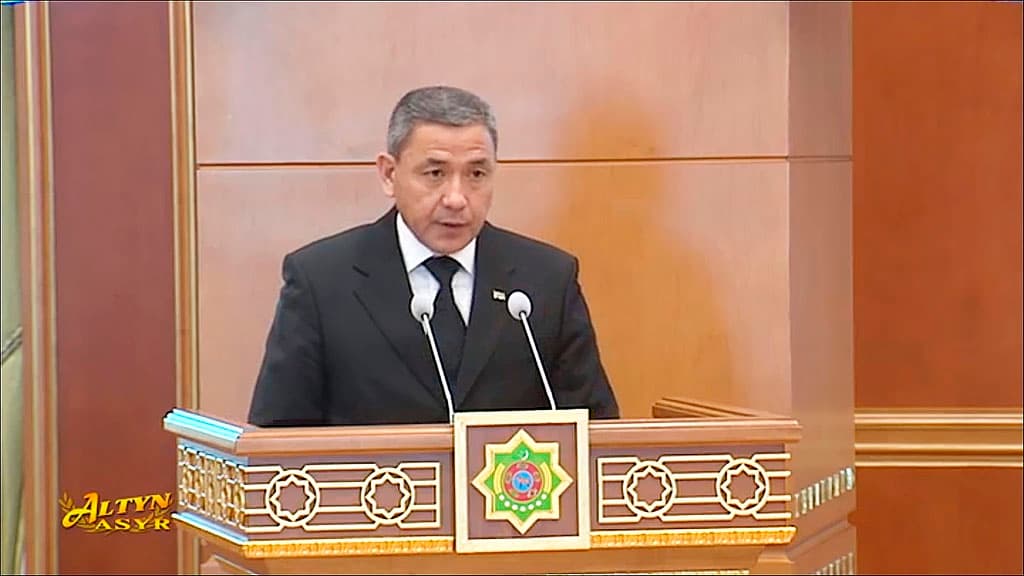 v-dvuh-vuzah-turkmenistana-smenilis-rektory2