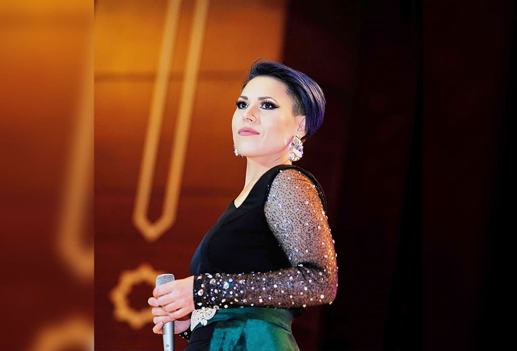 ty-i-ya-i-shest-turkmenskih-vokalistov