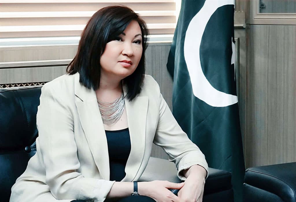 zhurnalist-orient-pobeditelnica-tvorcheskogo-konkursa-ot-posolstva-pakistana