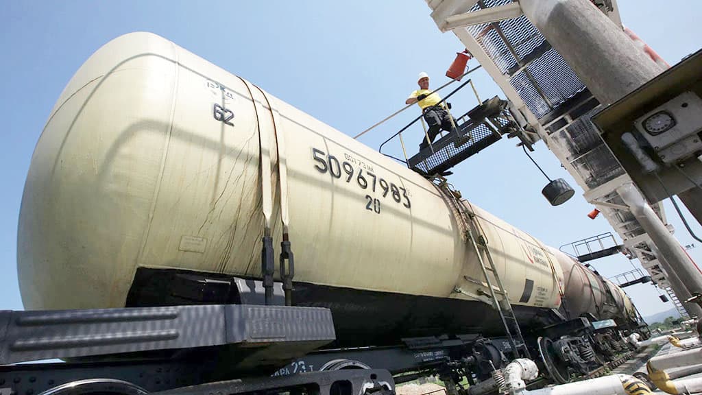 bidding-scrmet-lng-and-high-density-polyethylene-became-subjects-transactions