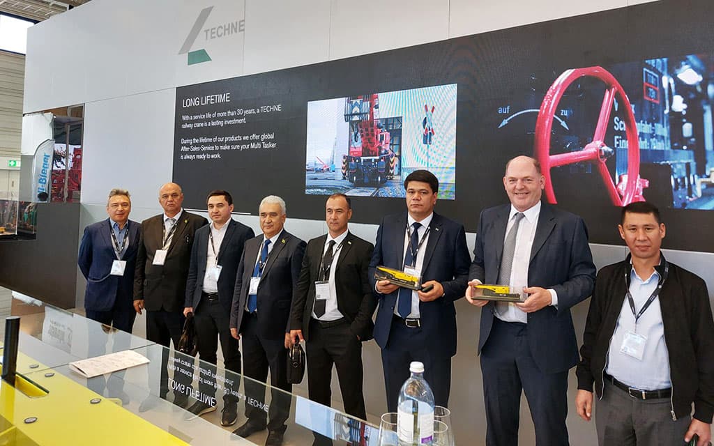 turkmenskaya-delegaciya-prinimaet-uchastie-v-krupnejshem-transportnom-forume-innotrans-2022