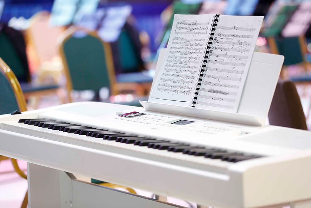 muzyka-nash-dom-v-nej-vse-rodnoe-vse-svoe-vo-vsem-dyhanie-ee