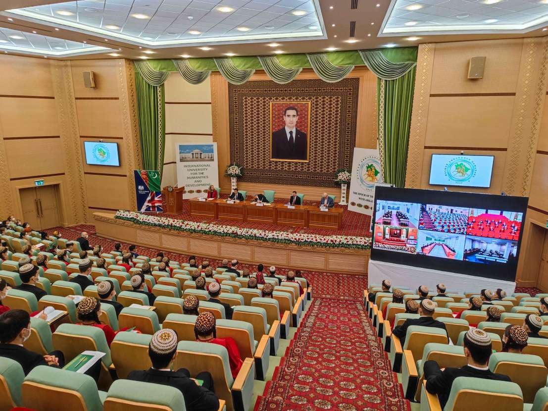 molodezhnaya-konferenciya-po-klimatu-v-ashhabade-kreativnye-idei-novatorskij-podhod