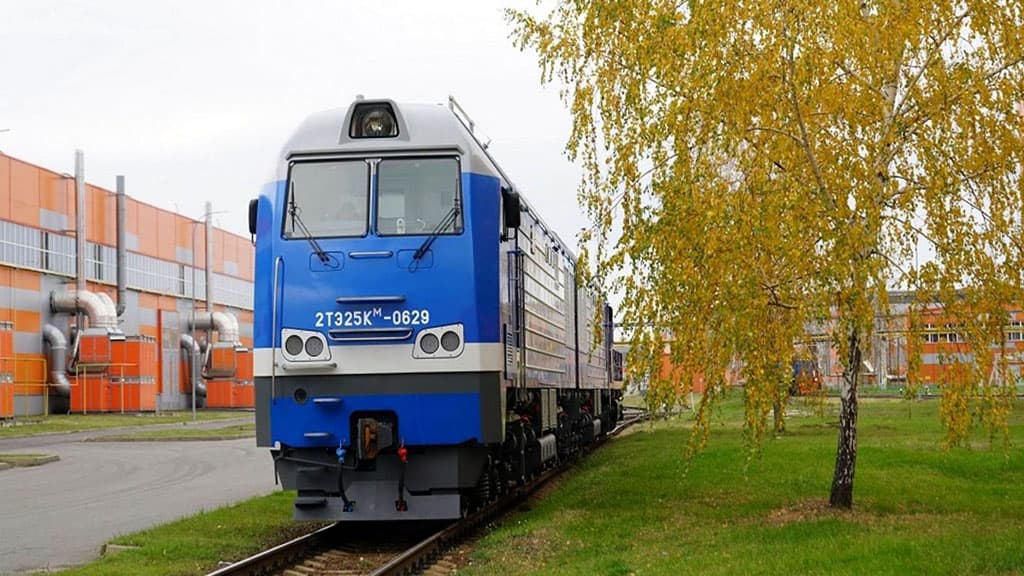 five-freight-locomotives-were-sent-turkmenistan-russian-transmashholding