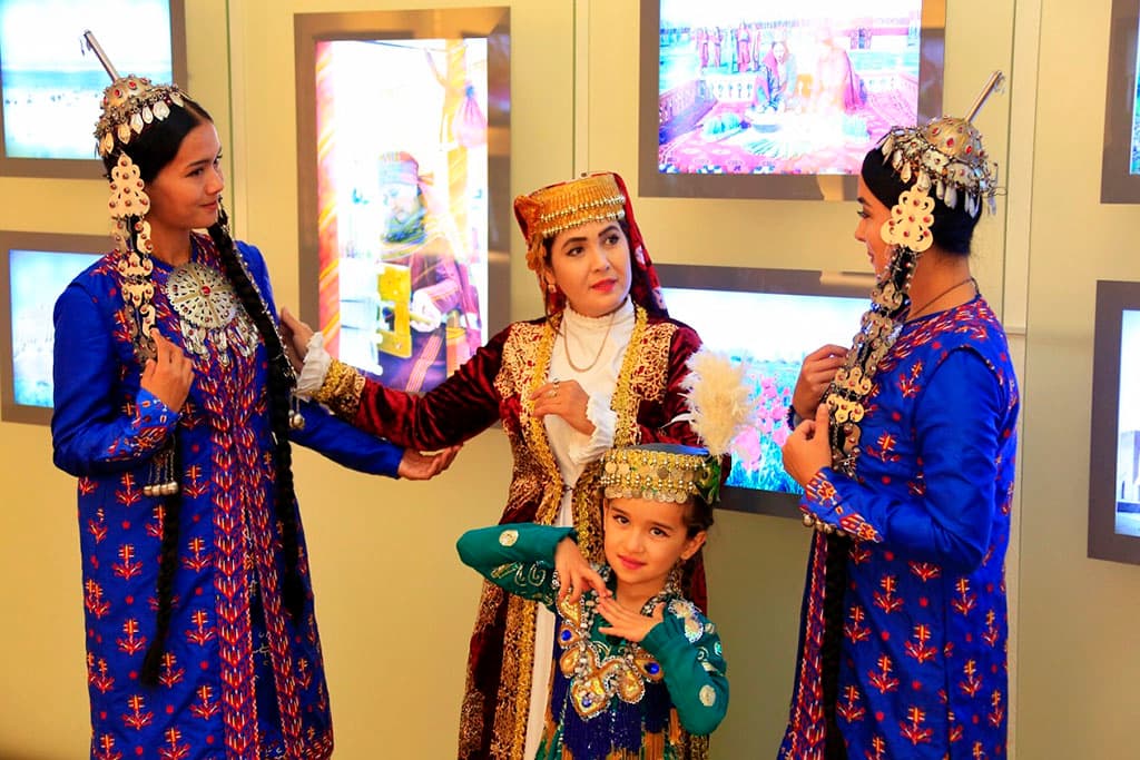 tashkent-celebrates-20th-anniversary-republican-turkmen-cultural-center