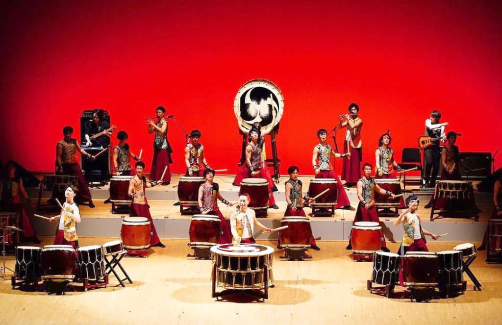 japanese-drums-vadaiko-rhythm-ignites-hearts