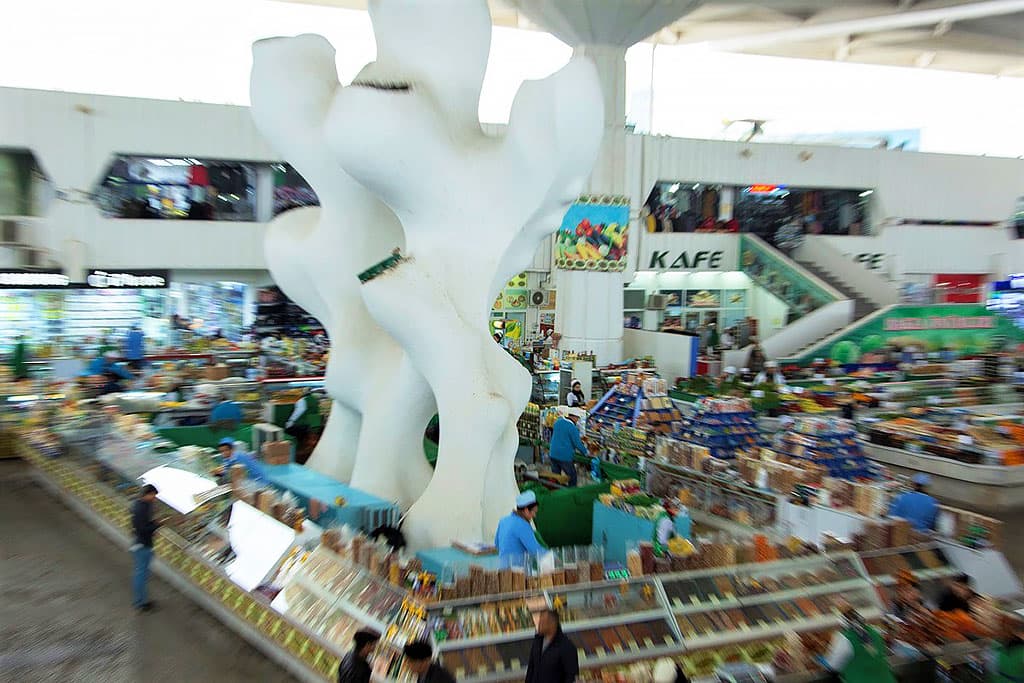 prezident-turkmenistana-rasporyadilsya-ne-dopustit-rosta-cen-pered-prazdnikami