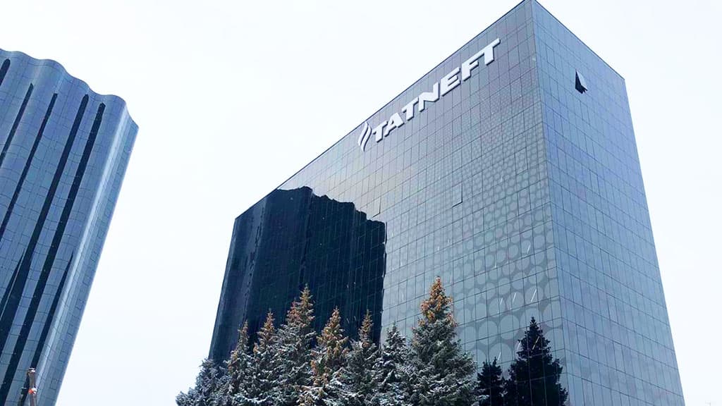 sovmestnye-proekty-molodezhi-turkmenistana-i-tatarstana-obsudili-v-almetevske