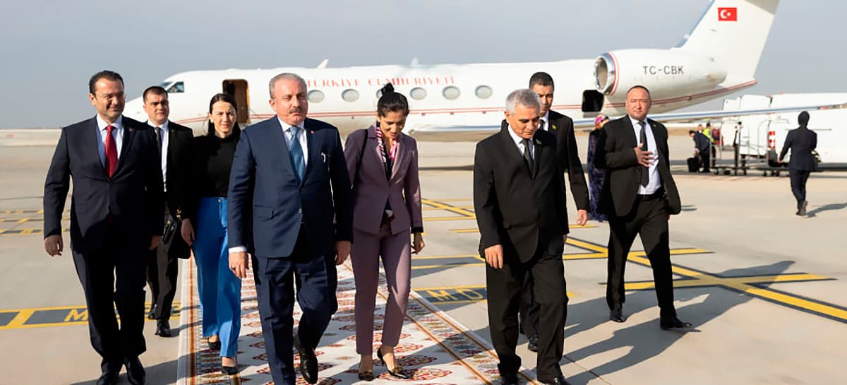 spiker-tureckogo-parlamenta-priletel-v-ashhabad-v-preddverii-vizita-erdogana