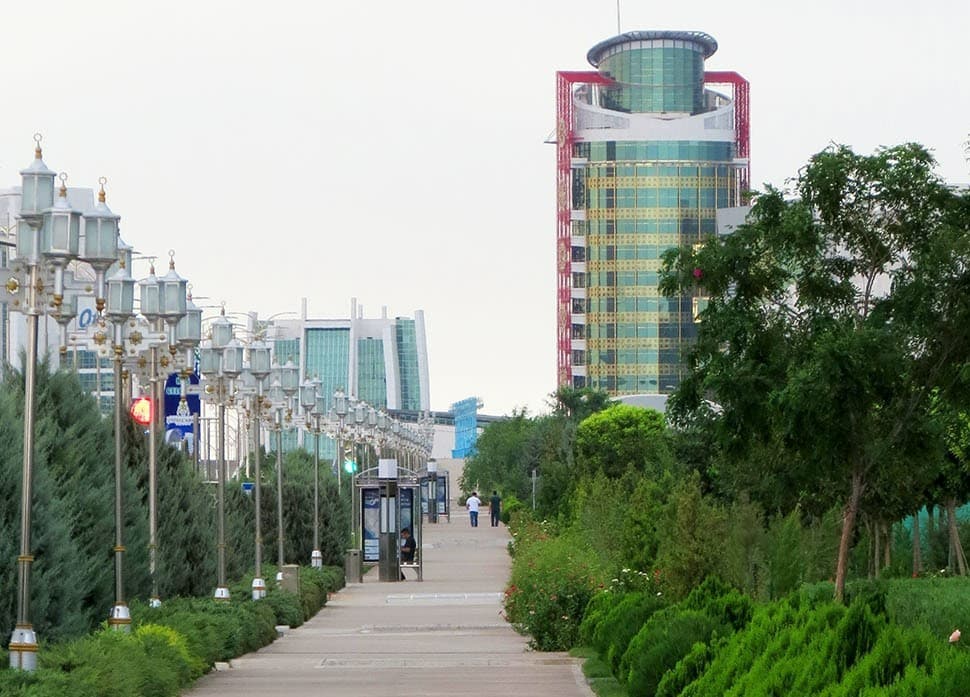 v-kurortnoj-zone-turkmenistana-planiruyut-vvesti-specialnyj-vizovyj-rezhim