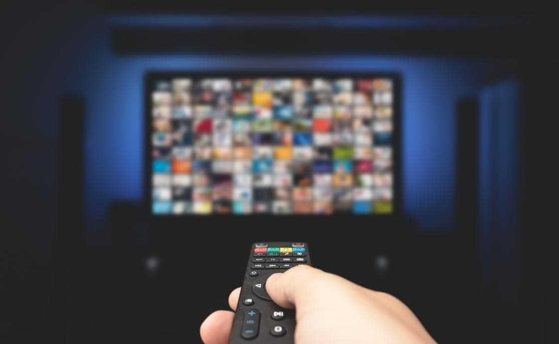 capar-ykjam-programmasynyn-usti-bilen-belet-film-we-alem-tv-hyzmatlarynyn-toleglerini-amala-asyryp-bolyar