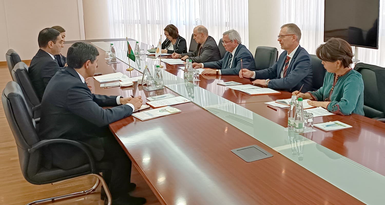 turkmenistan-rassmotrit-vozmozhnost-publikacii-rezultatov-sploshnoj-perepisi-naseleniya