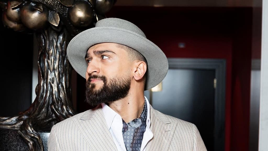 tajna-jony-spryatana-v-multfilme