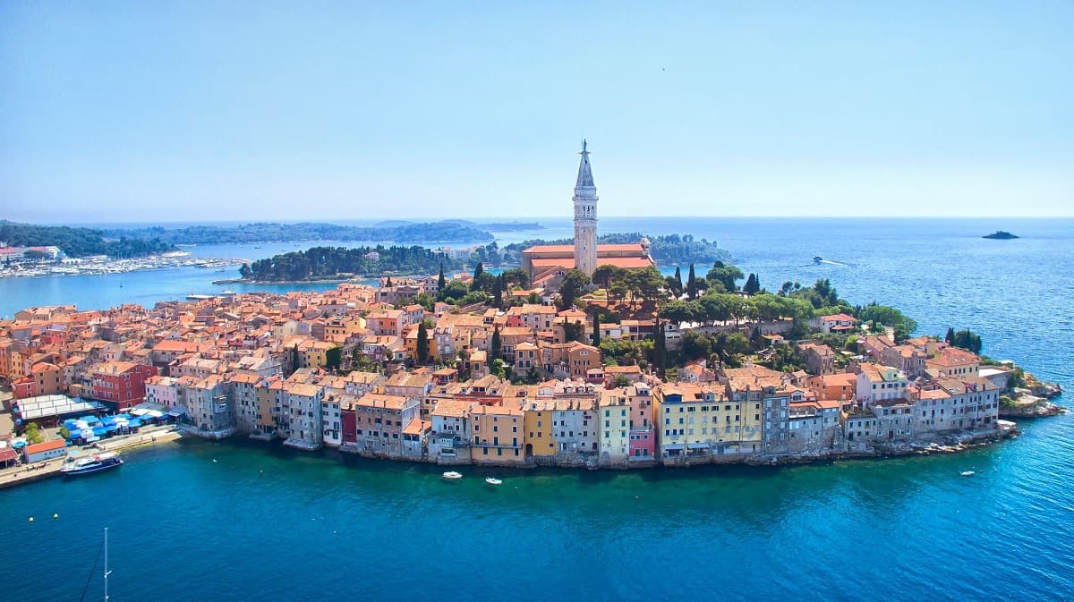 Croatia became part of the Schengen region and switched to the euro