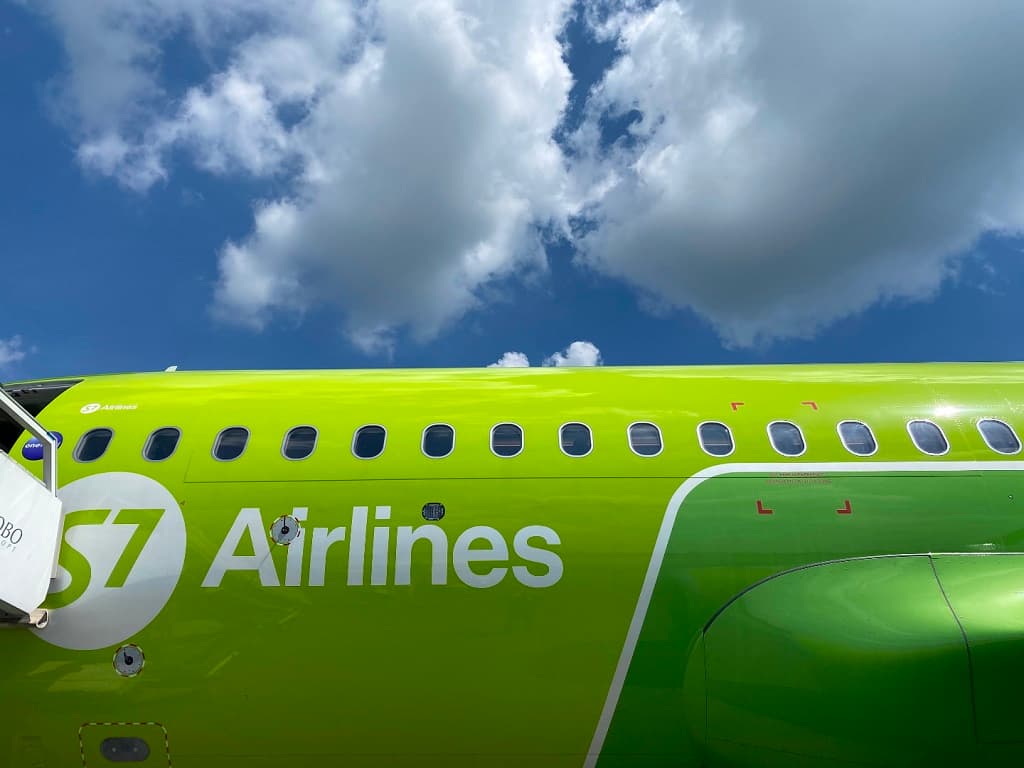 s7-planiruet-zapustit-rejsy-iz-ashhabada-v-novosibirsk