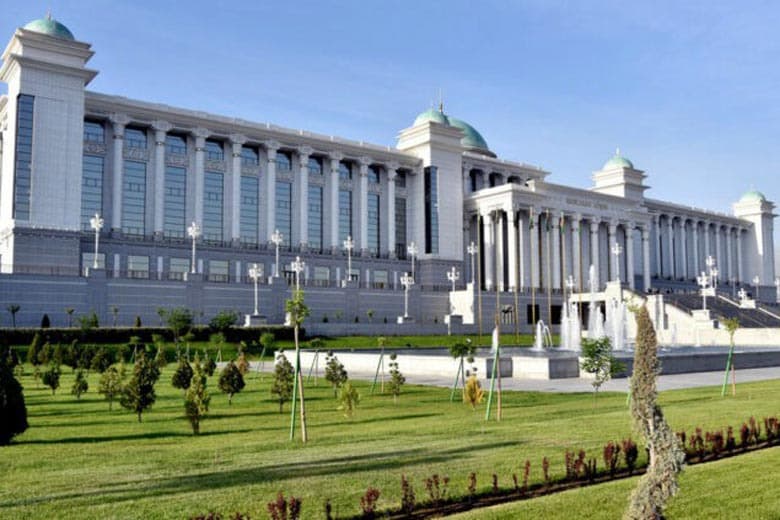 rabochaya-gruppa-medzhlisa-obsuzhdaet-kakim-budet-halk-maslahaty-posle-reorganizacii