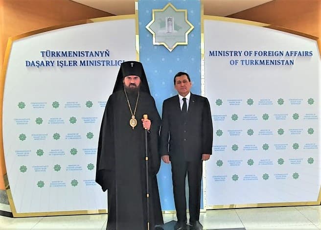 glava-mid-turkmenistana-vstretilsya-s-arhiepiskopom-feofilaktom