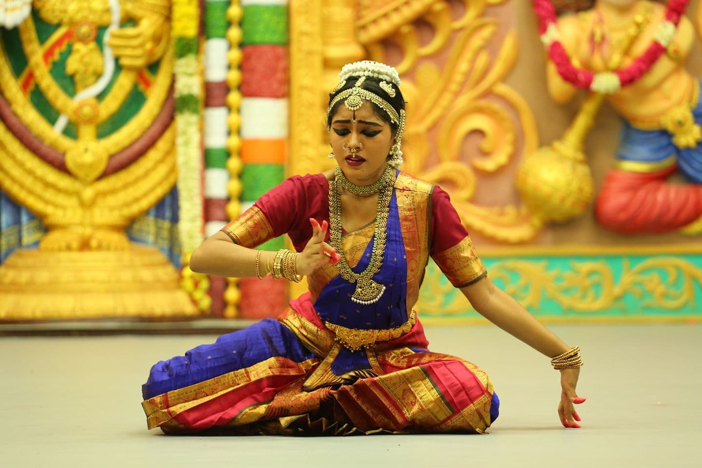 mastera-drevnego-tanca-iz-indii-vystupili-v-turkmenistane