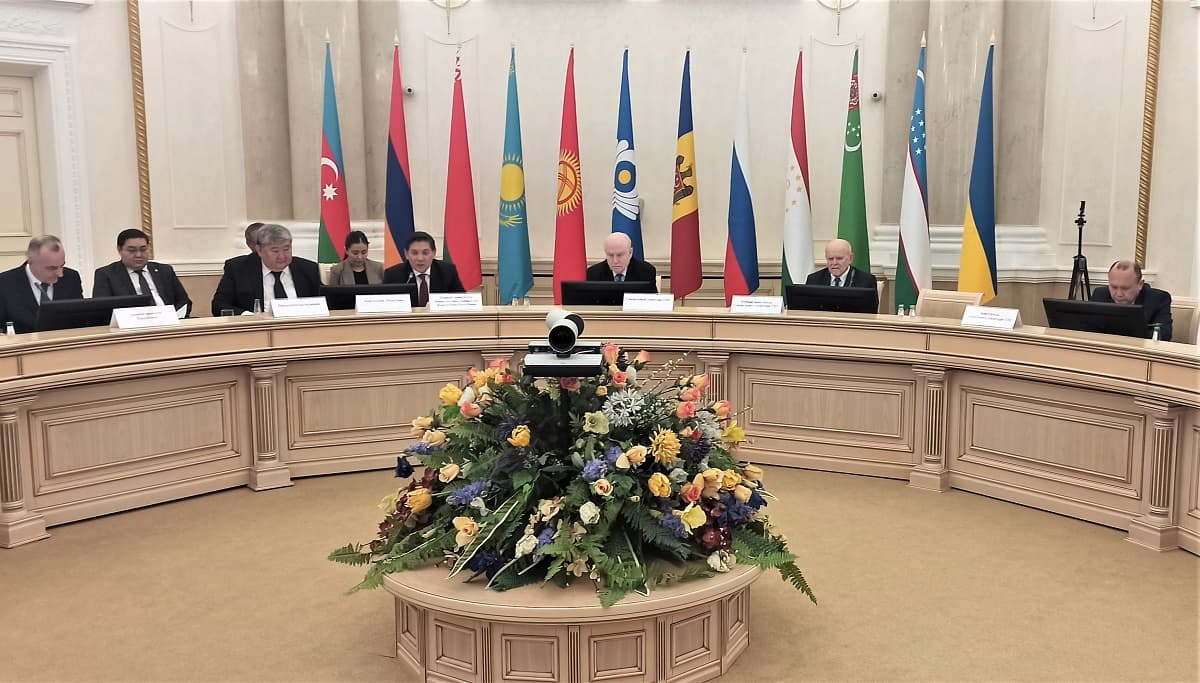 v-shtab-kvartire-sng-v-minske-predstavili-novyj-turkmenskij-gorod-arkadag