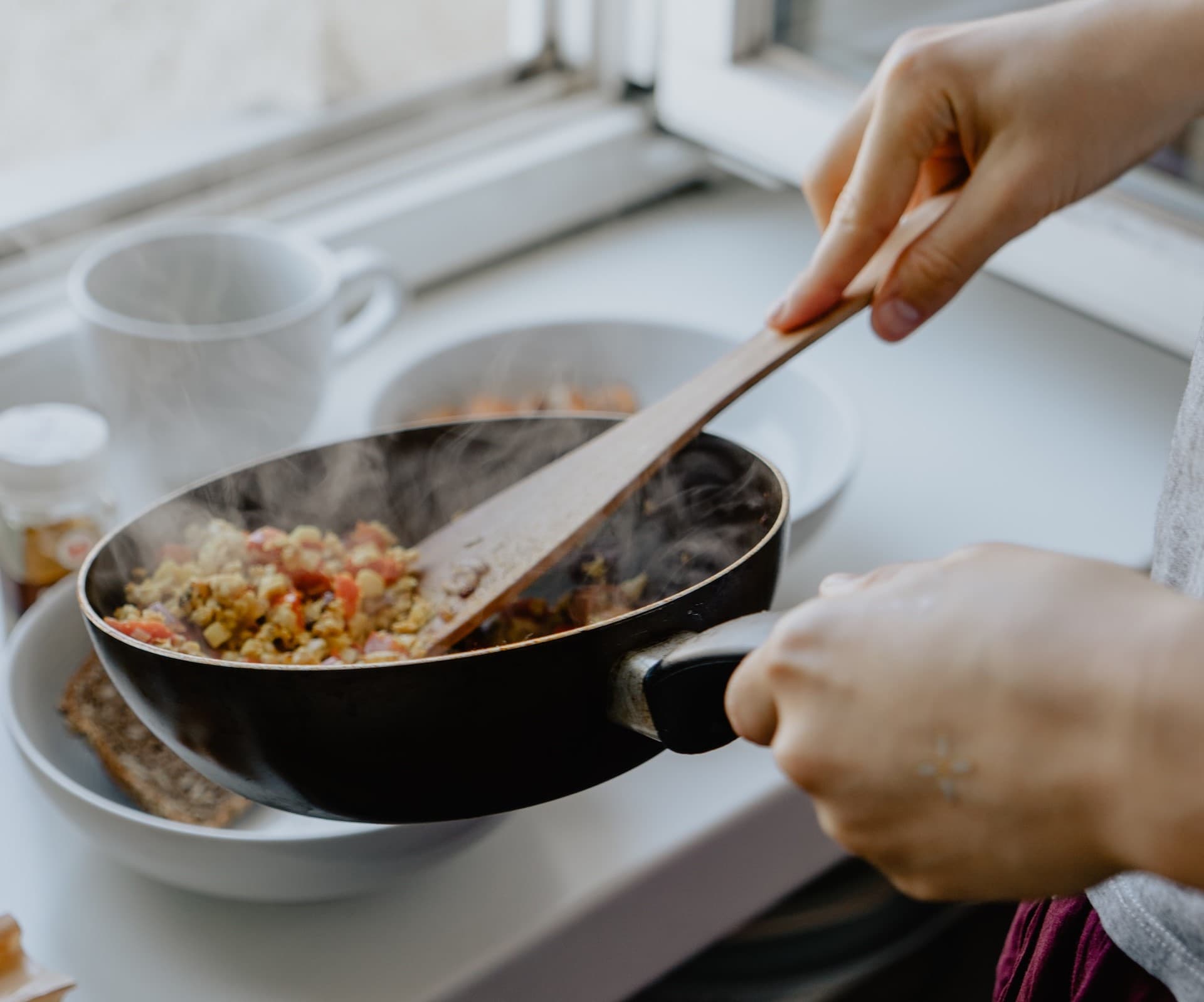 atyr-berme-ony-ashanada-gen-galdyr-nadip-etmelidigini-salgy-beryaris