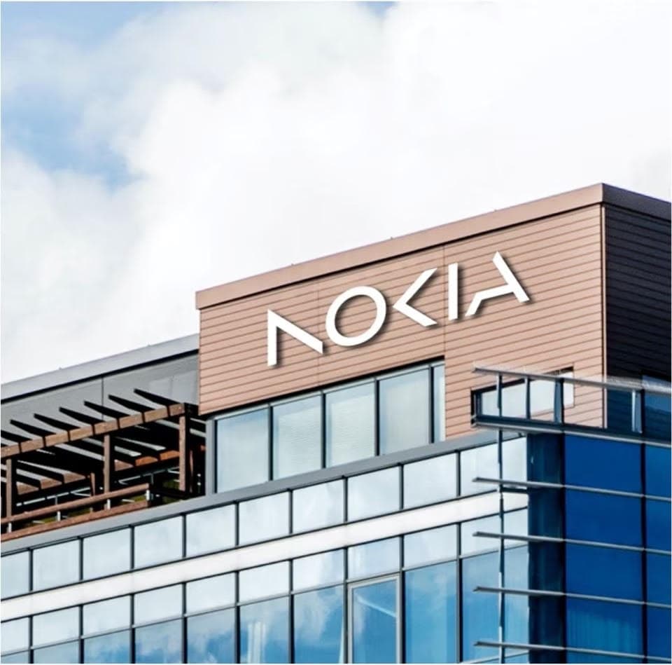 Nokia 60 ýyldan soň ilkinji gezek öz logotipini üýtgeder