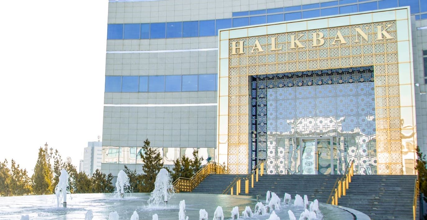 turkmenistanyn-halkbank-pjb-nahili-karzlary-beryar