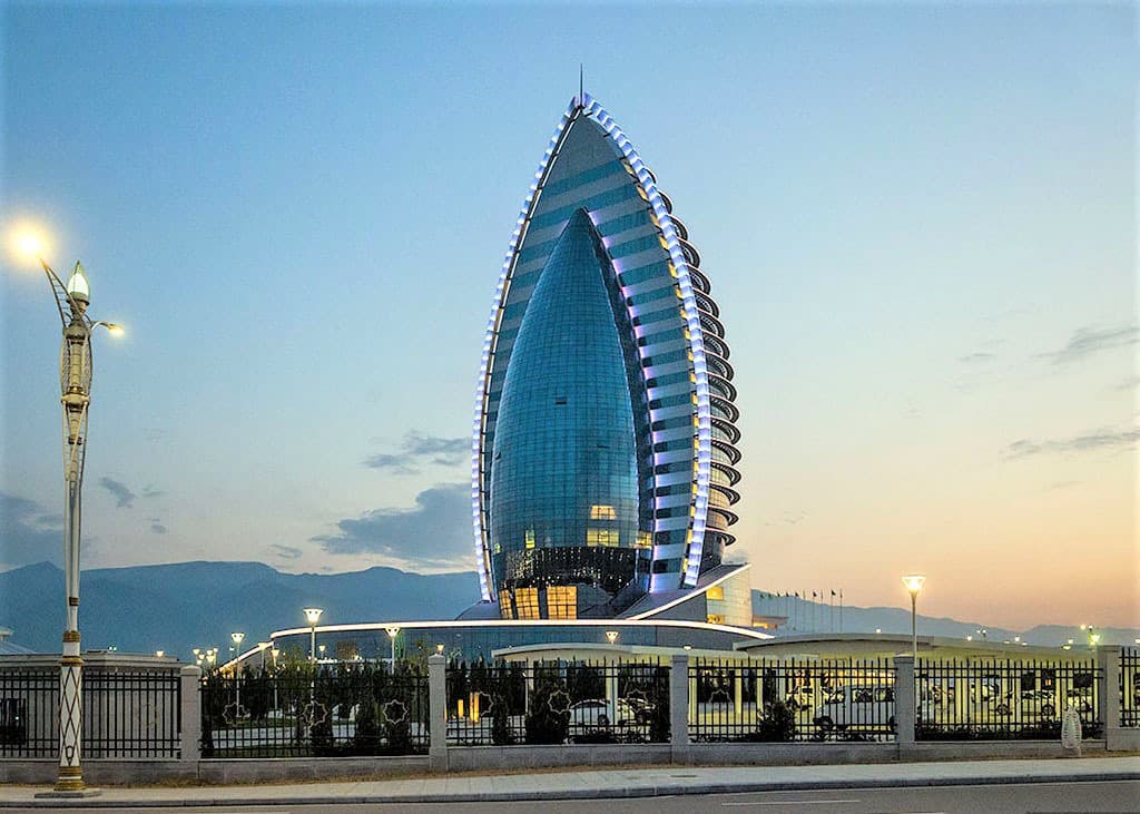 v-ashhabade-prohodit-turkmeno-tatarstanskij-biznes-forum