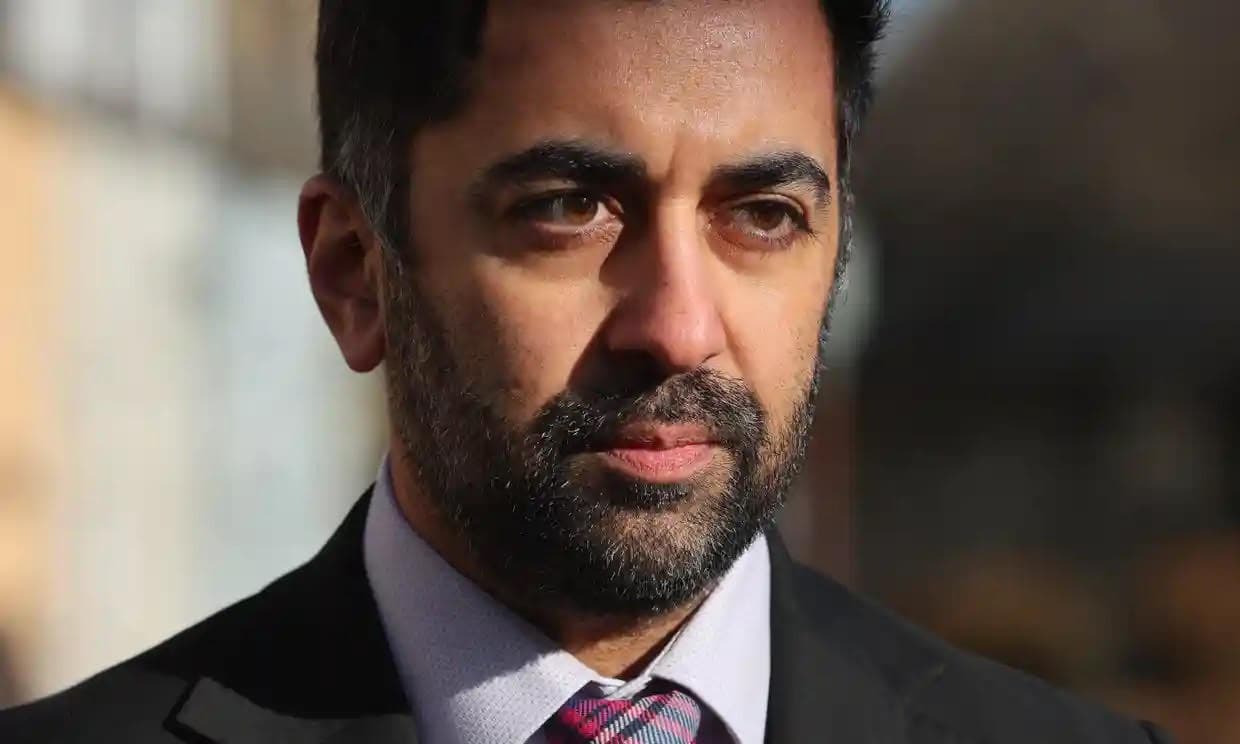 glavoj-pravitelstva-shotlandii-vpervye-izbran-musulmanin-yusuf-hamza