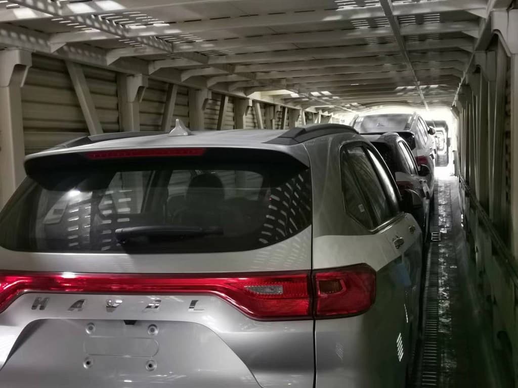 iz-kitaya-otpravilsya-poezd-s-avtomobilyami-dlya-stran-centralnoj-azii